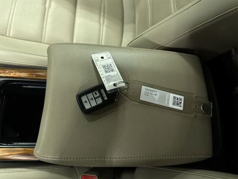 Certified 2022 Honda CR-V Touring image 35