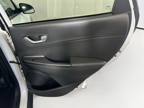 Used 2019 Hyundai Kona Ultimate FWD image 29