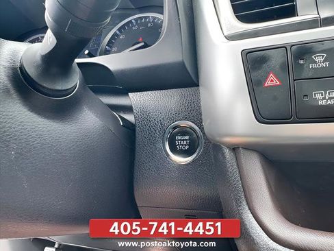 Used 2016 Toyota Highlander Limited Platinum AWD/4WD image 14
