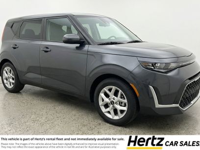 Used 2025 Kia Soul LX w/ LX Technology Package