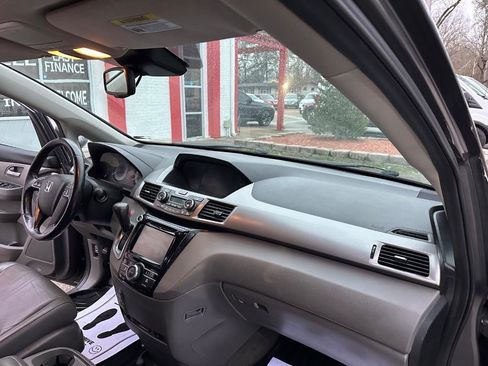 Used 2016 Honda Odyssey EX-L image 20