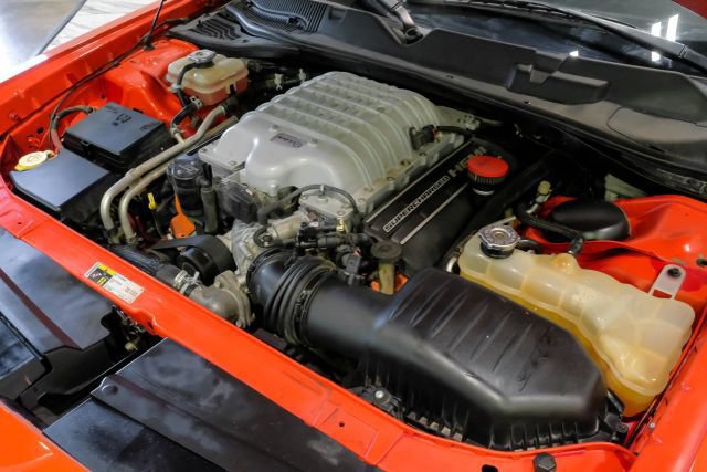Used 2018 Dodge Challenger SRT Hellcat RWD image 49