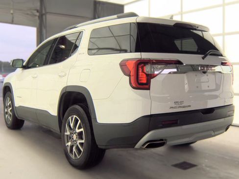 Used 2023 GMC Acadia SLE w/ Driver Convenience Package AWD/4WD image 4
