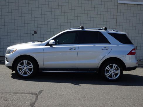 Used 2014 Mercedes-Benz ML 350 4MATIC image 4