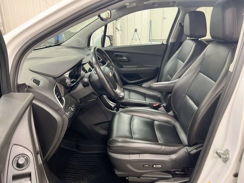 Used 2018 Chevrolet Trax Premier AWD/4WD image 20