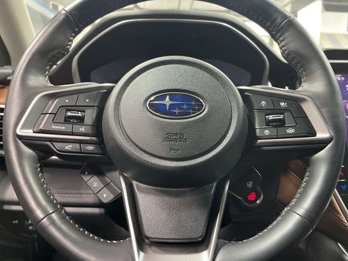 Used 2022 Subaru Outback Touring image 18