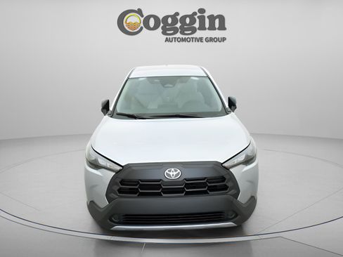 New 2026 Toyota Corolla Cross L image 24