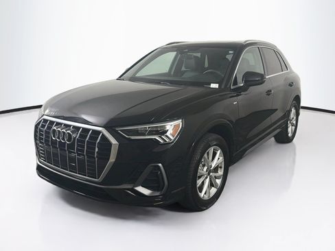 Used 2025 Audi Q3 2.0T Premium AWD/4WD image 3