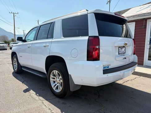 Used 2018 Chevrolet Tahoe LS image 4