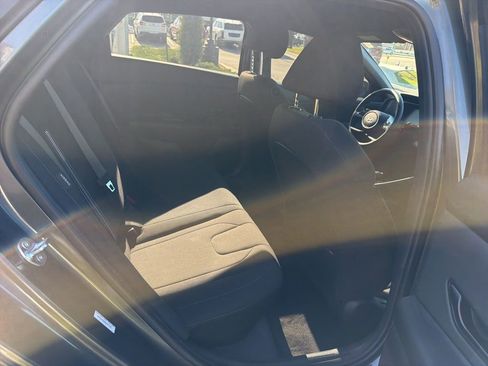 Used 2025 Hyundai Elantra Sport FWD image 12