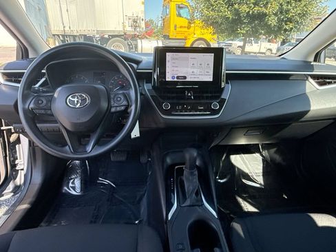 Used 2024 Toyota Corolla LE FWD image 19