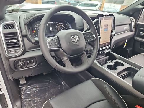 New 2026 RAM 2500 Laramie w/ Night Edition AWD/4WD image 13