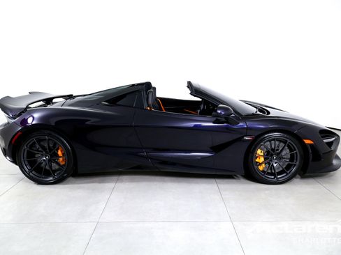 Used 2024 McLaren 750S Spider RWD image 11