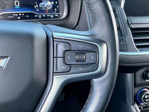 Used 2023 Chevrolet Tahoe LT w/ Luxury Package image 12