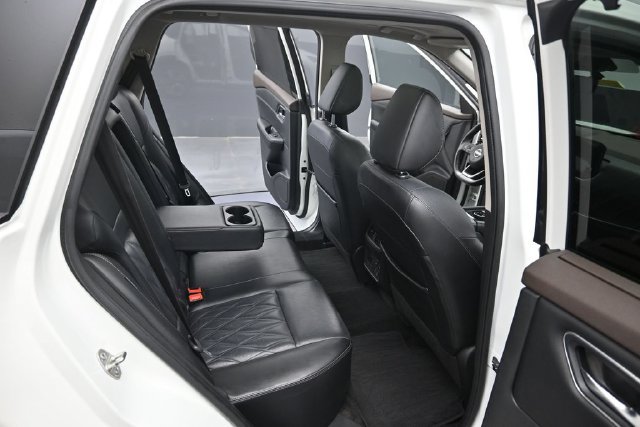 Used 2023 Nissan Rogue Platinum w/ Platinum Premium Package AWD/4WD image 31