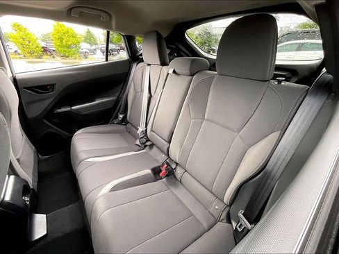 Used 2025 Subaru Crosstrek 2.5i Premium AWD/4WD image 29