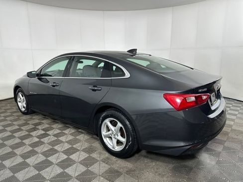 Used 2017 Chevrolet Malibu LS image 5