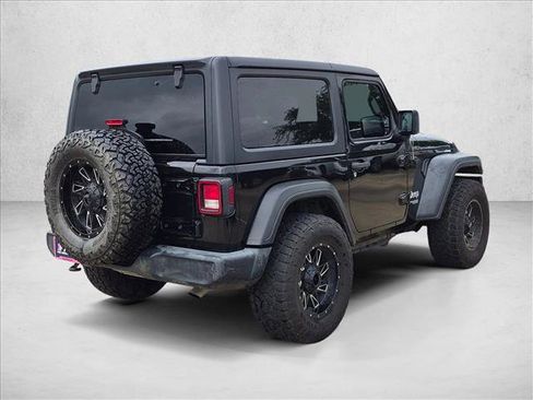 Used 2020 Jeep Wrangler Sport AWD/4WD image 5