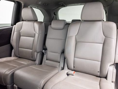 Used 2014 Honda Odyssey EX-L image 26