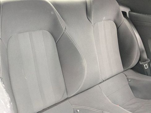 Used 2019 Ford Mustang Convertible w/ Equipment Group 101A image 18