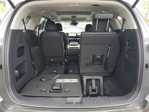 New 2026 Kia Carnival SX w/ SX Dark Edition Package image 8