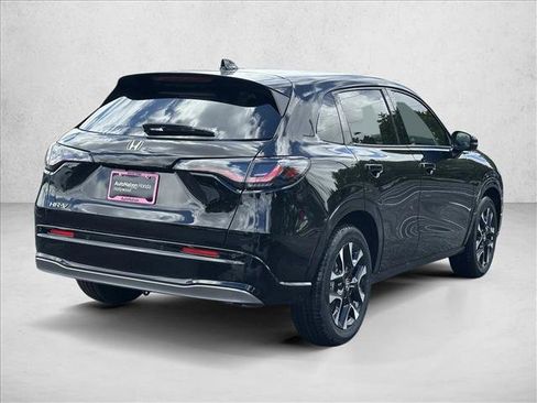 New 2026 Honda HR-V EX-L image 2