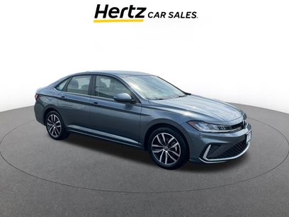 Used 2025 Volkswagen Jetta SE