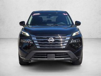 Used 2024 Nissan Rogue SV video 2