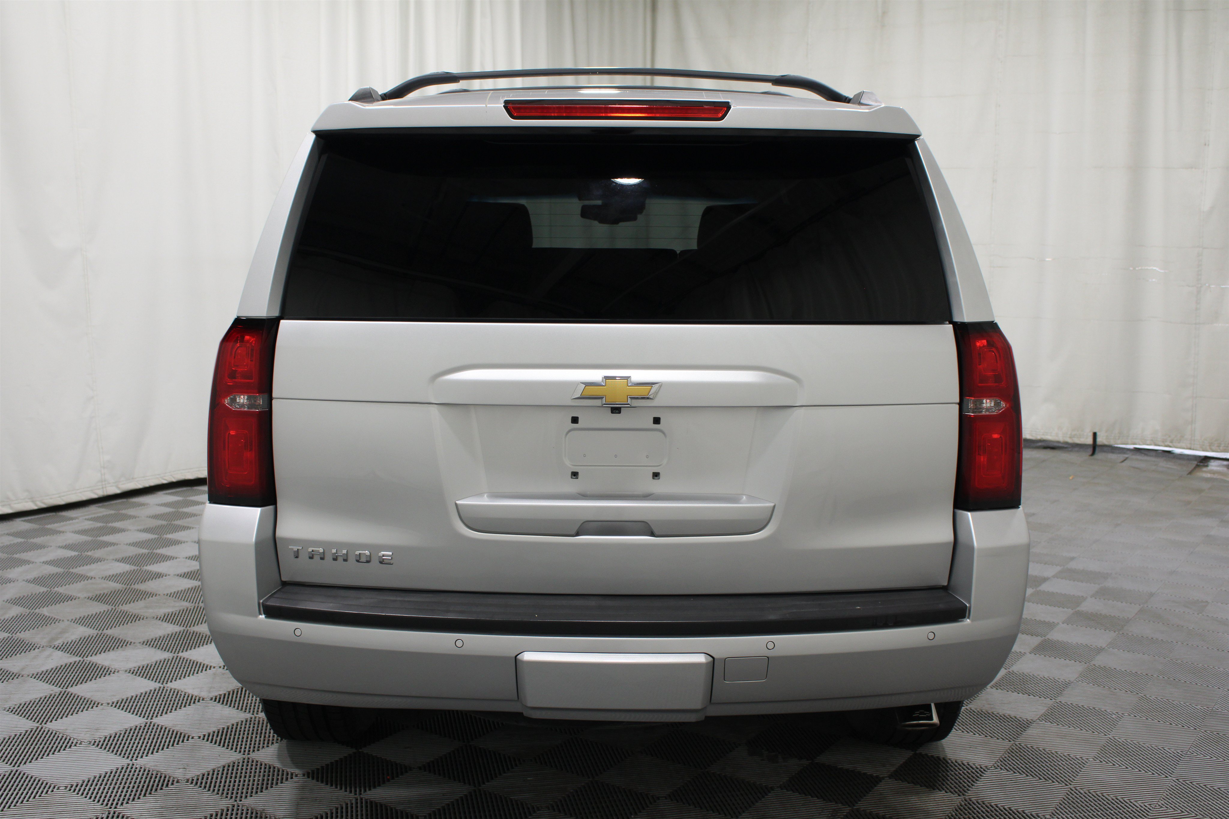 Used 2019 Chevrolet Tahoe LT w/ LT Signature Package AWD/4WD image 33