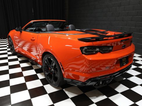 Used 2020 Chevrolet Camaro SS image 37