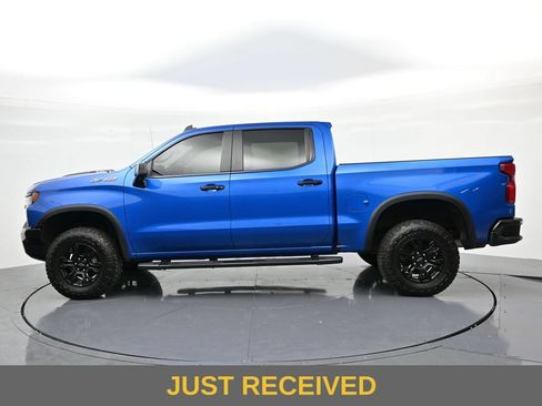 Used 2022 Chevrolet Silverado 1500 ZR2 AWD/4WD image 9