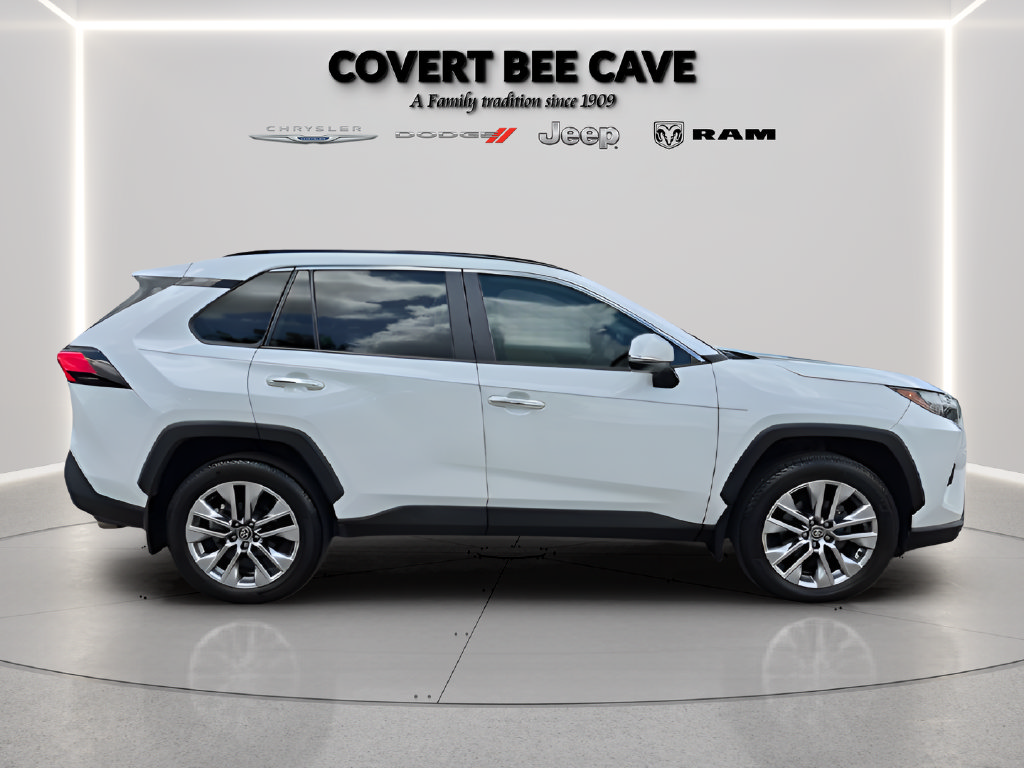 Used 2024 Toyota RAV4 Limited FWD image 11