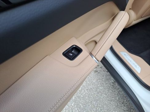 Certified 2022 Porsche Cayenne image 22