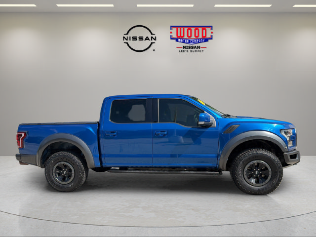 Used 2017 Ford F150 Raptor w/ Equipment Group 802A Luxury AWD/4WD image 2