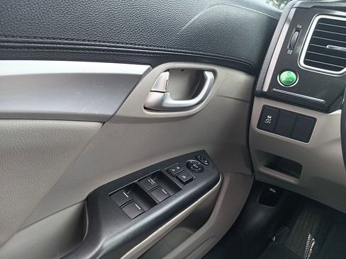 Used 2013 Honda Civic EX-L image 20