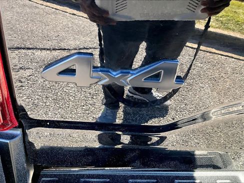 Used 2023 Toyota Tacoma SR5 w/ SX Package image 9