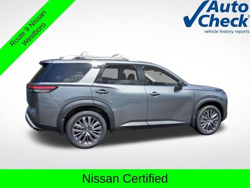 Certified 2023 Nissan Pathfinder SL w/ SL Premium Package AWD/4WD image 6
