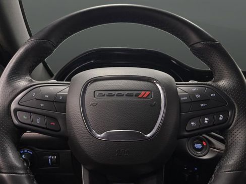 Certified 2025 Dodge Durango R/T image 17