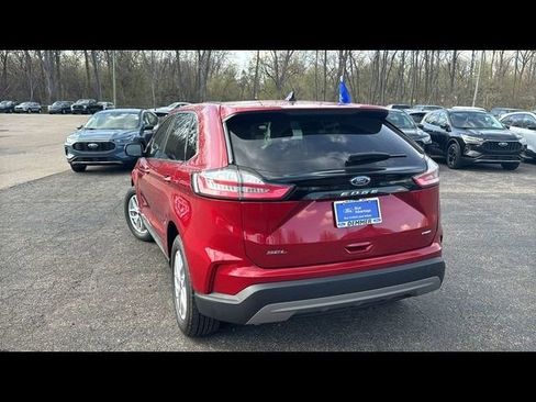 Certified 2023 Ford Edge SEL w/ Convenience Package AWD/4WD image 5