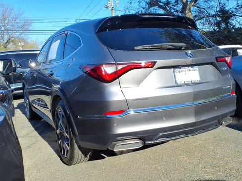 Certified 2024 Acura MDX SH-AWD w/ Technology Package image 4