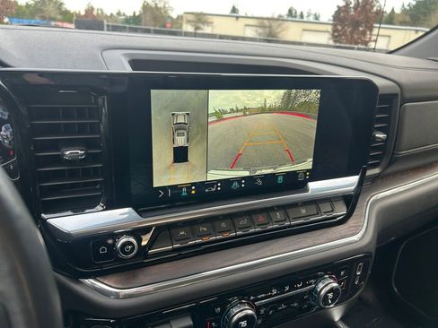 Used 2022 GMC Sierra 1500 SLT w/ SLT Premium Plus Package image 19