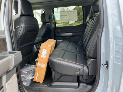 New 2026 Ford F450 Lariat AWD/4WD image 9