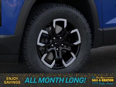 New 2026 Chevrolet Equinox ACTIV w/ Convenience Package III image 9