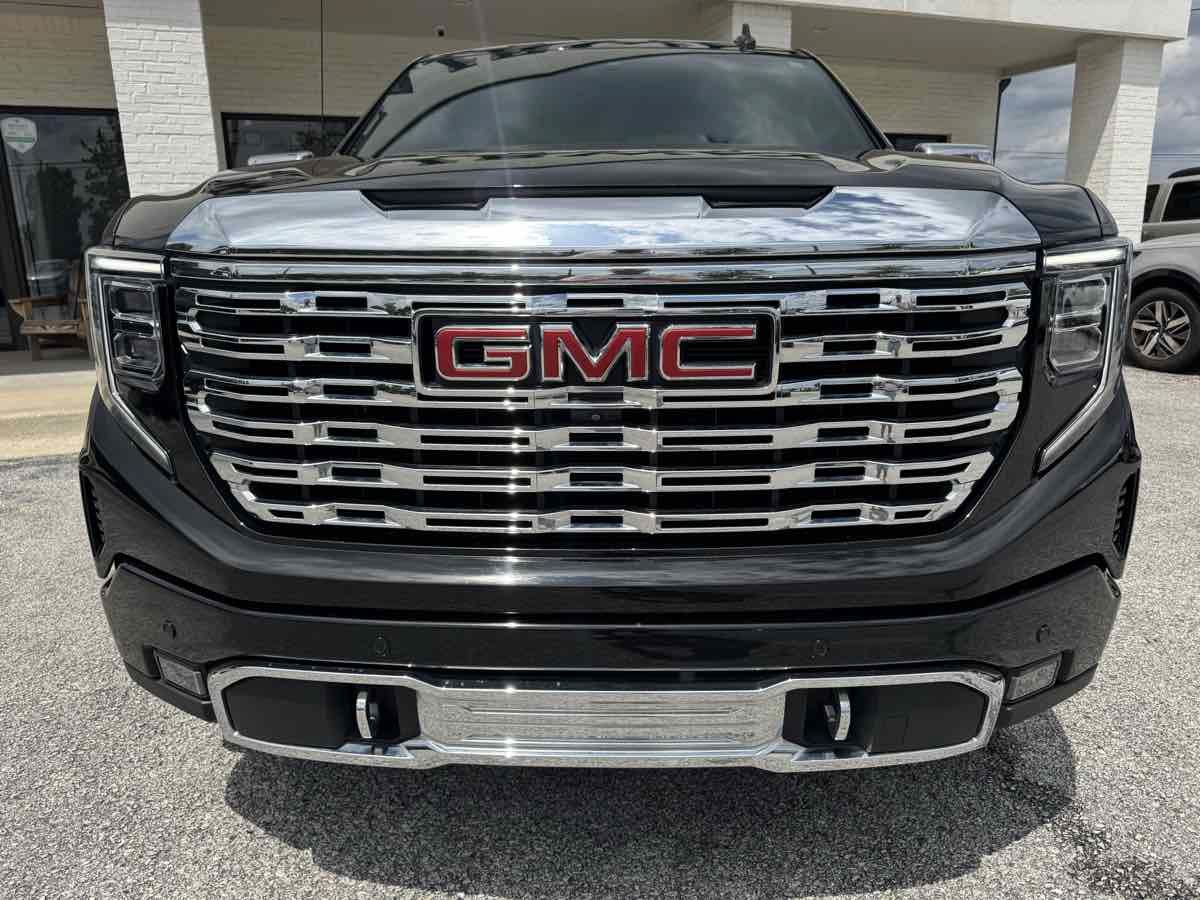Used 2023 GMC Sierra 1500 Denali AWD/4WD image 41