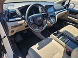Used 2019 Honda Odyssey Elite image 2