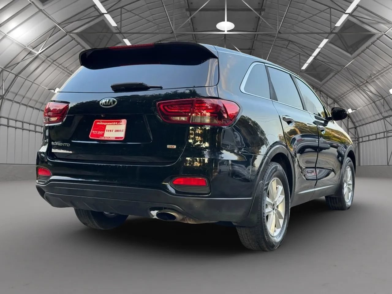 Used 2019 Kia Sorento L FWD image 5