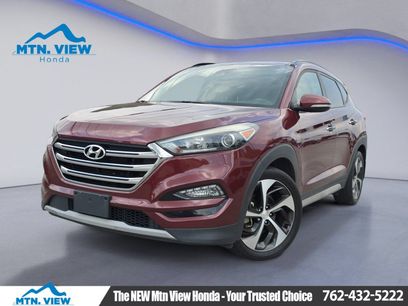 Used 2017 Hyundai Tucson Limited w/ Limited Ultimate Package 03