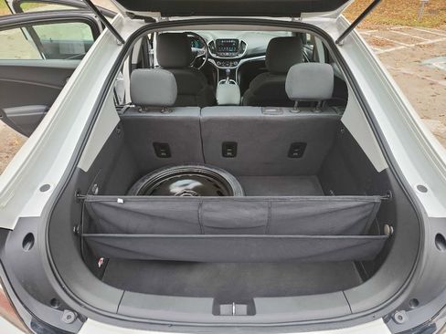 Used 2016 Chevrolet Volt LT image 30