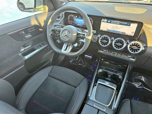 New 2026 Mercedes-Benz GLA 35 AMG 4MATIC image 27
