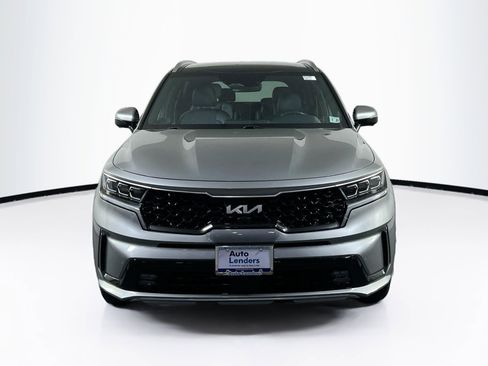 Used 2022 Kia Sorento SX Prestige w/ Panoramic Sunroof Package image 2